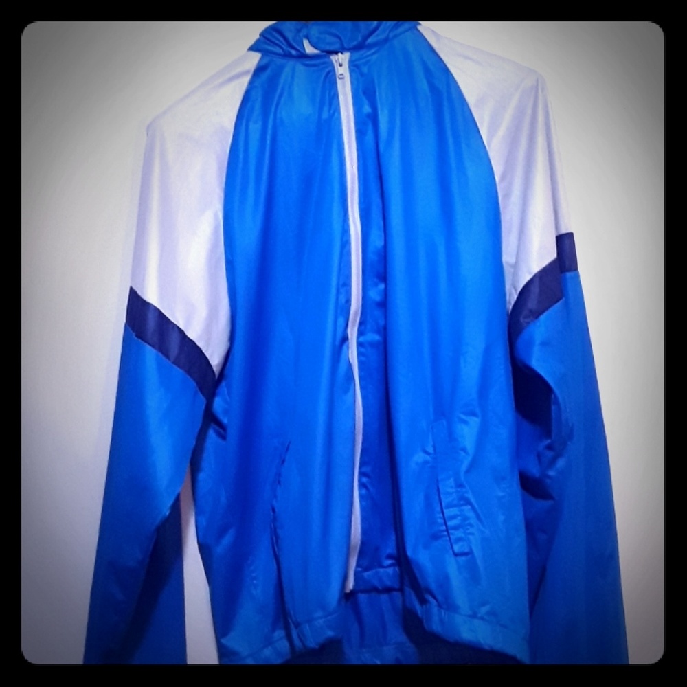 Sportco Windbreaker